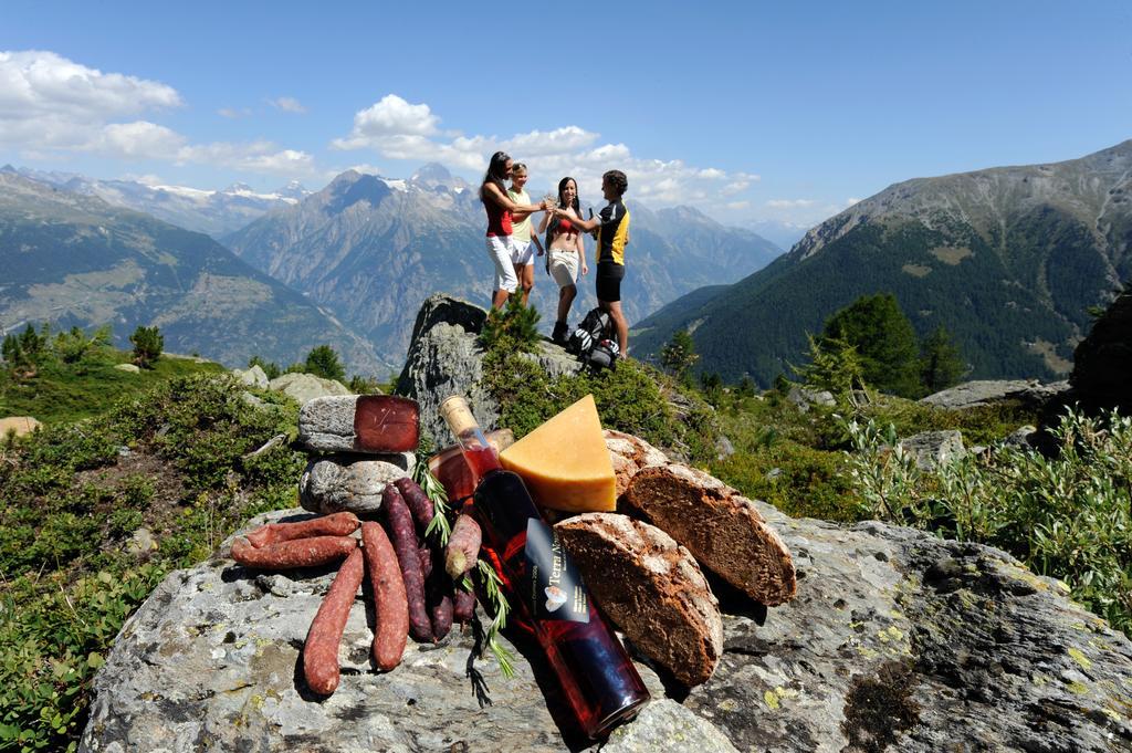 Aktiv- Und Genusshotel Alpenblick Fiesch Exteriér fotografie